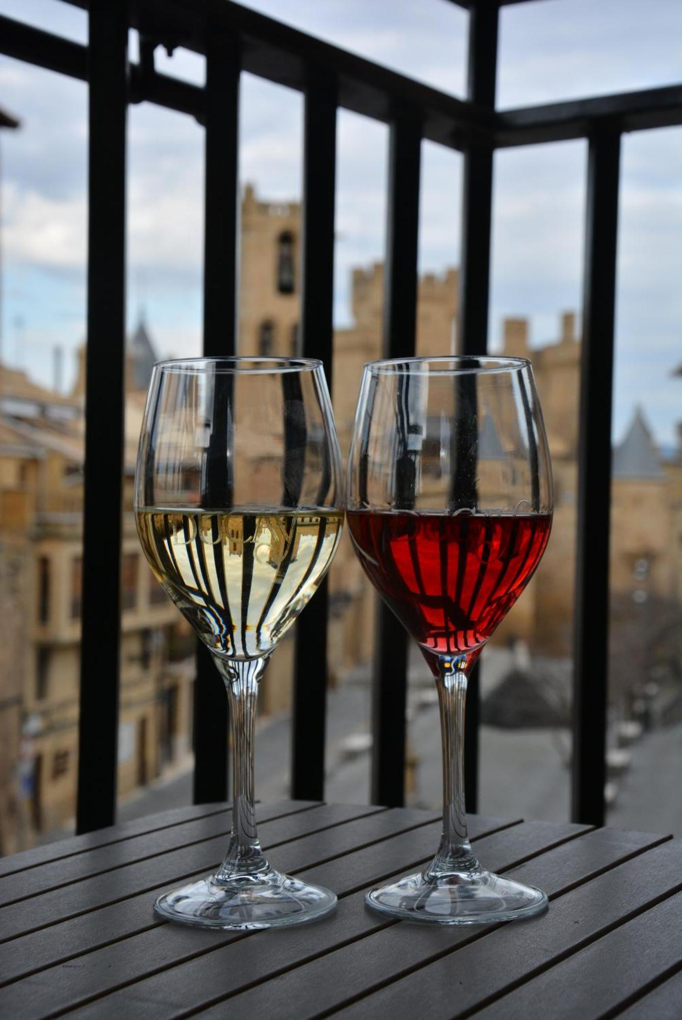 Hotel&Bar Ducay Olite Zewnętrze zdjęcie