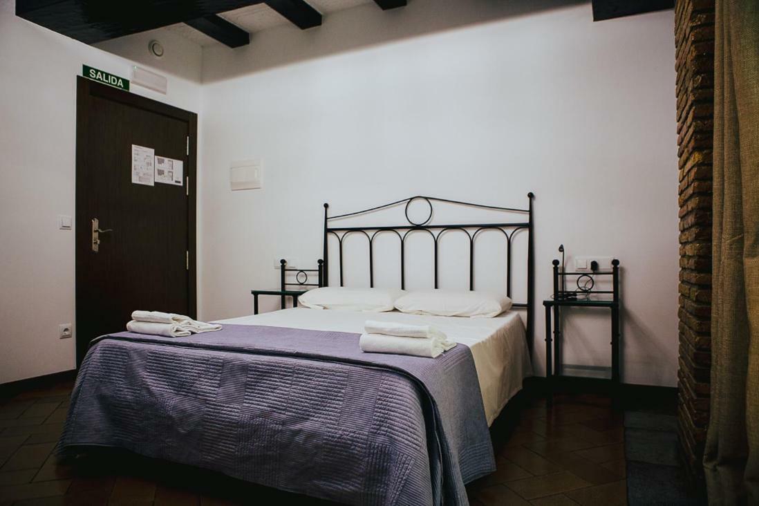 Hotel&Bar Ducay Olite Zewnętrze zdjęcie