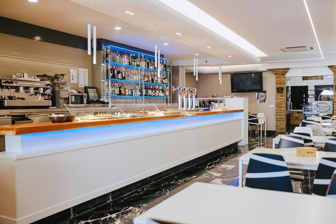 Hotel&Bar Ducay Olite Zewnętrze zdjęcie