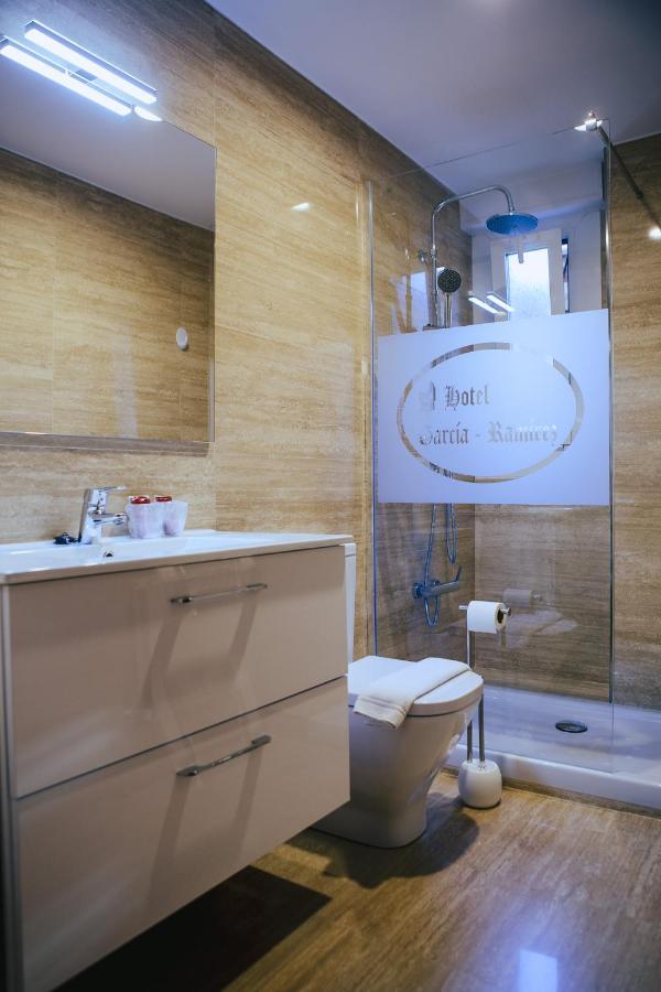 Hotel&Bar Ducay Olite Zewnętrze zdjęcie